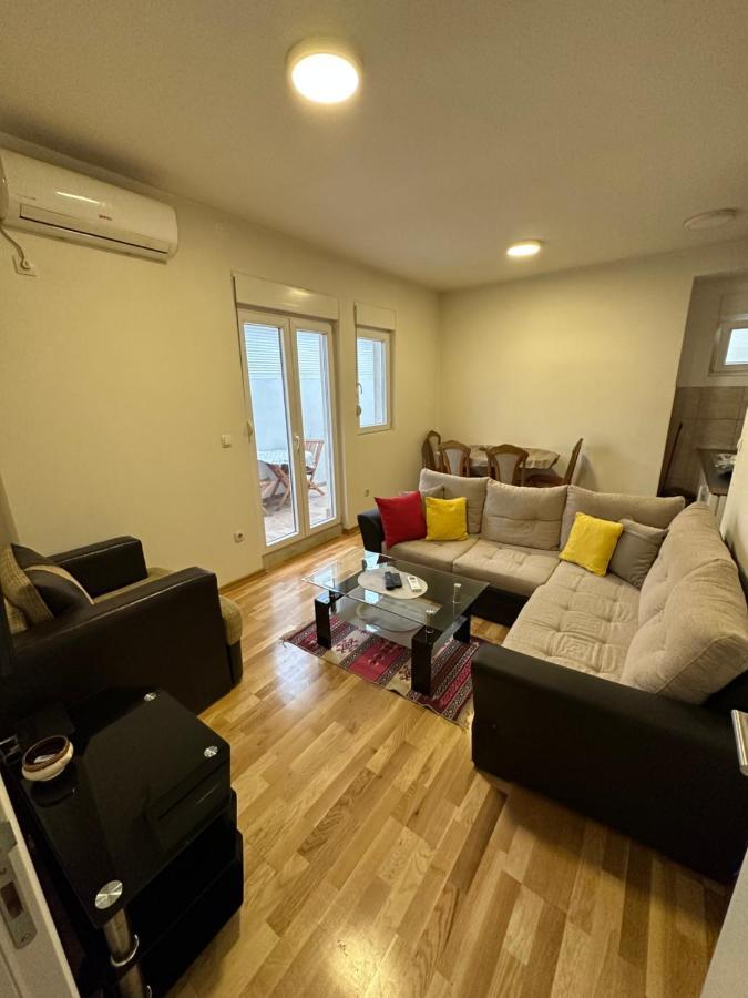 Selena Apartment Подгорица Екстериор снимка